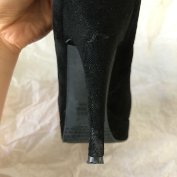 9M Stuart Weitzman Logocoverup Black Suede Booties - Picture 7 of 16